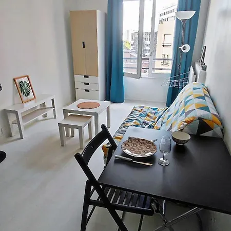 Charming In A Great Location 公寓 *